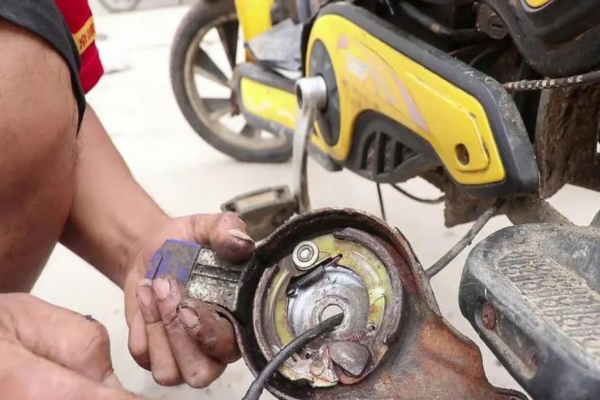 连云港市电动车刹车故障